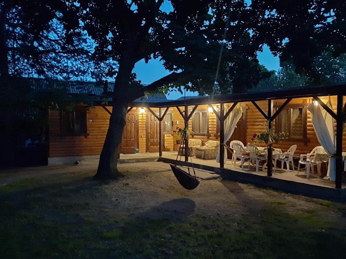Садиба Орисин Явір Orysyn Yavir Guest House Svityaz' Ngoại thất bức ảnh