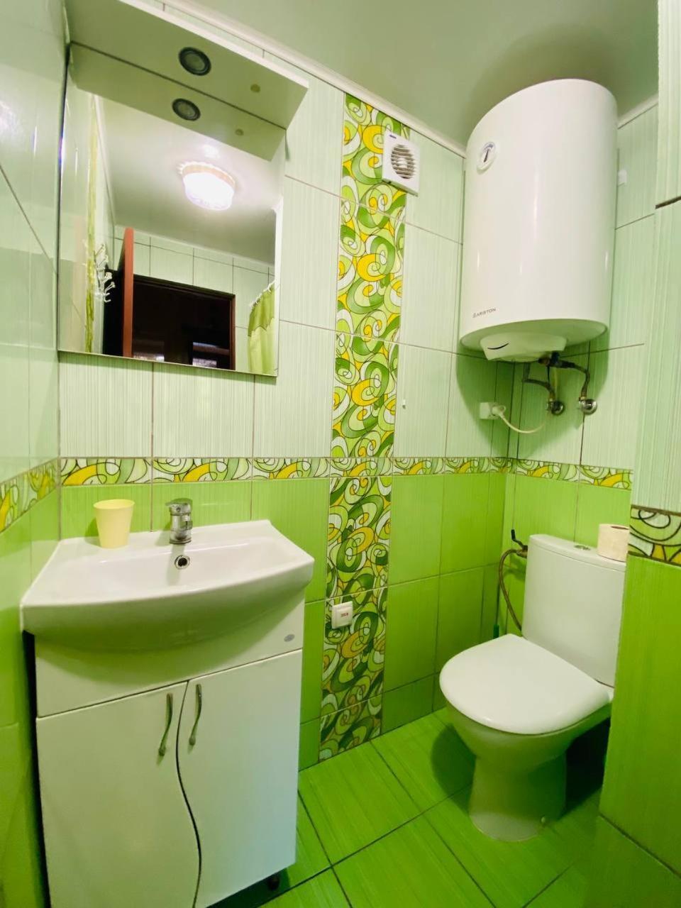 Садиба Орисин Явір Orysyn Yavir Guest House Svityaz' Ngoại thất bức ảnh